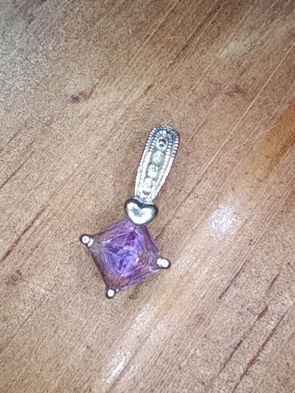 Vintage 10K White Gold Princess Cut Amethyst Pendant Mini Heart